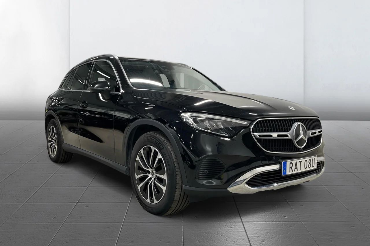 Mercedes-Benz GLC 220d 4MATIC Avantgarde Navi Kamera Elbaklucka MOMS – bild 3 av 9
