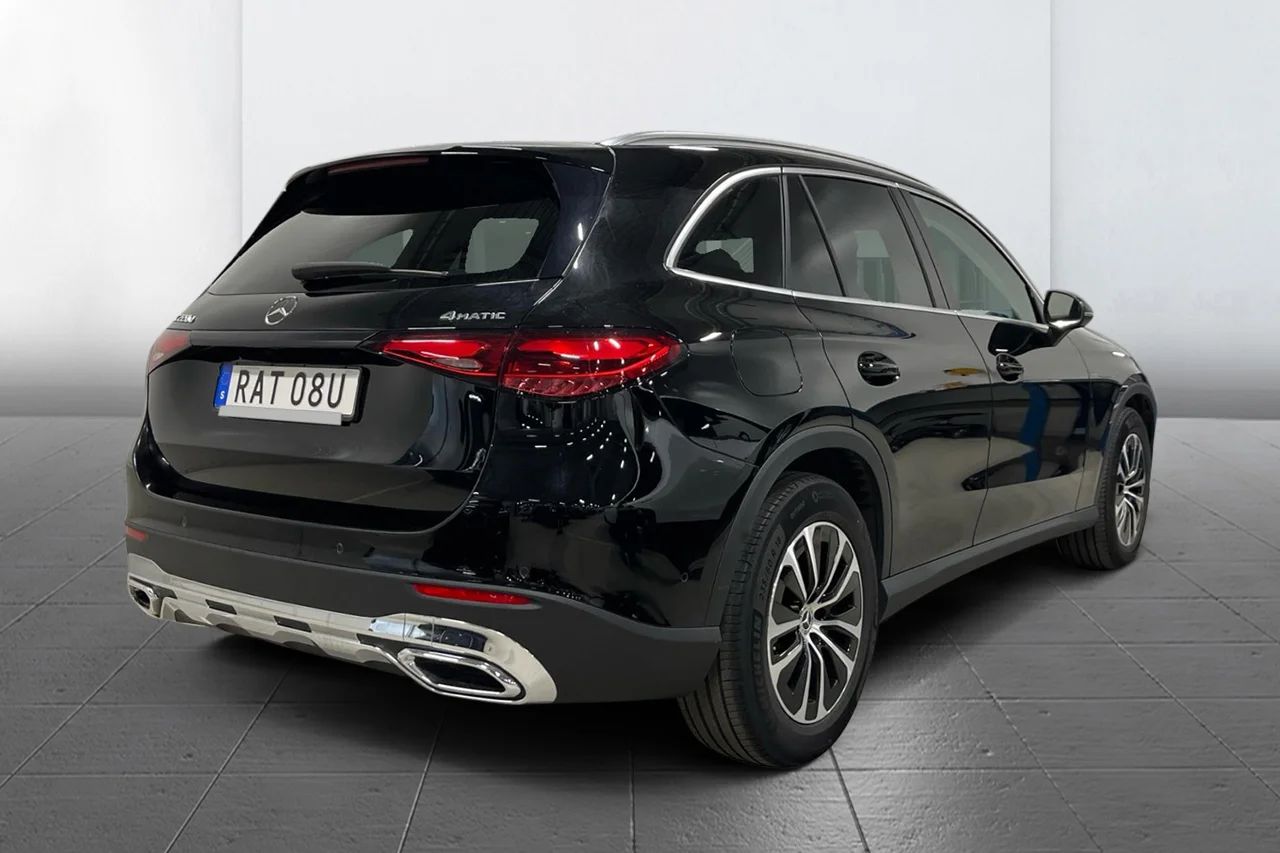Mercedes-Benz GLC 220d 4MATIC Avantgarde Navi Kamera Elbaklucka MOMS – bild 4 av 9