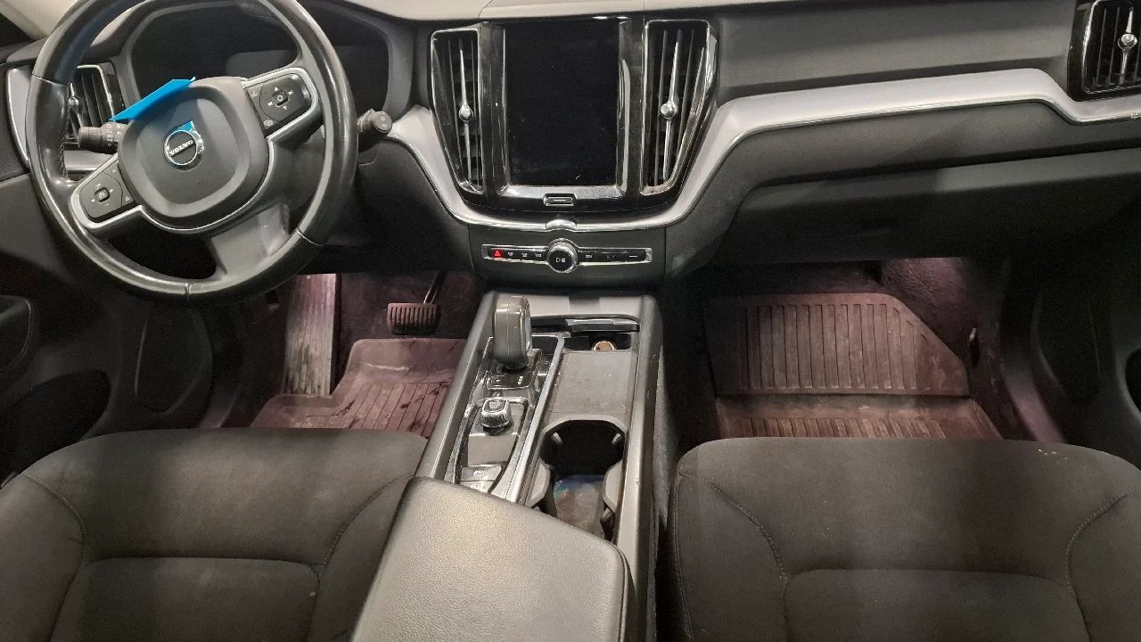 Volvo XC60 Recharge T6 AWD Inscription Expression 350hk Google MOMS – bild 7 av 10