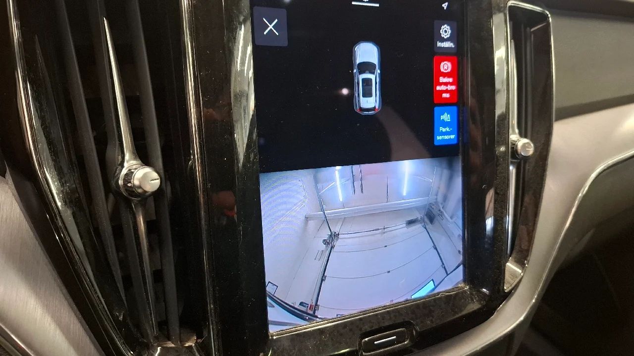 Volvo XC60 Recharge T6 AWD Inscription Expression 350hk Google MOMS – bild 8 av 10
