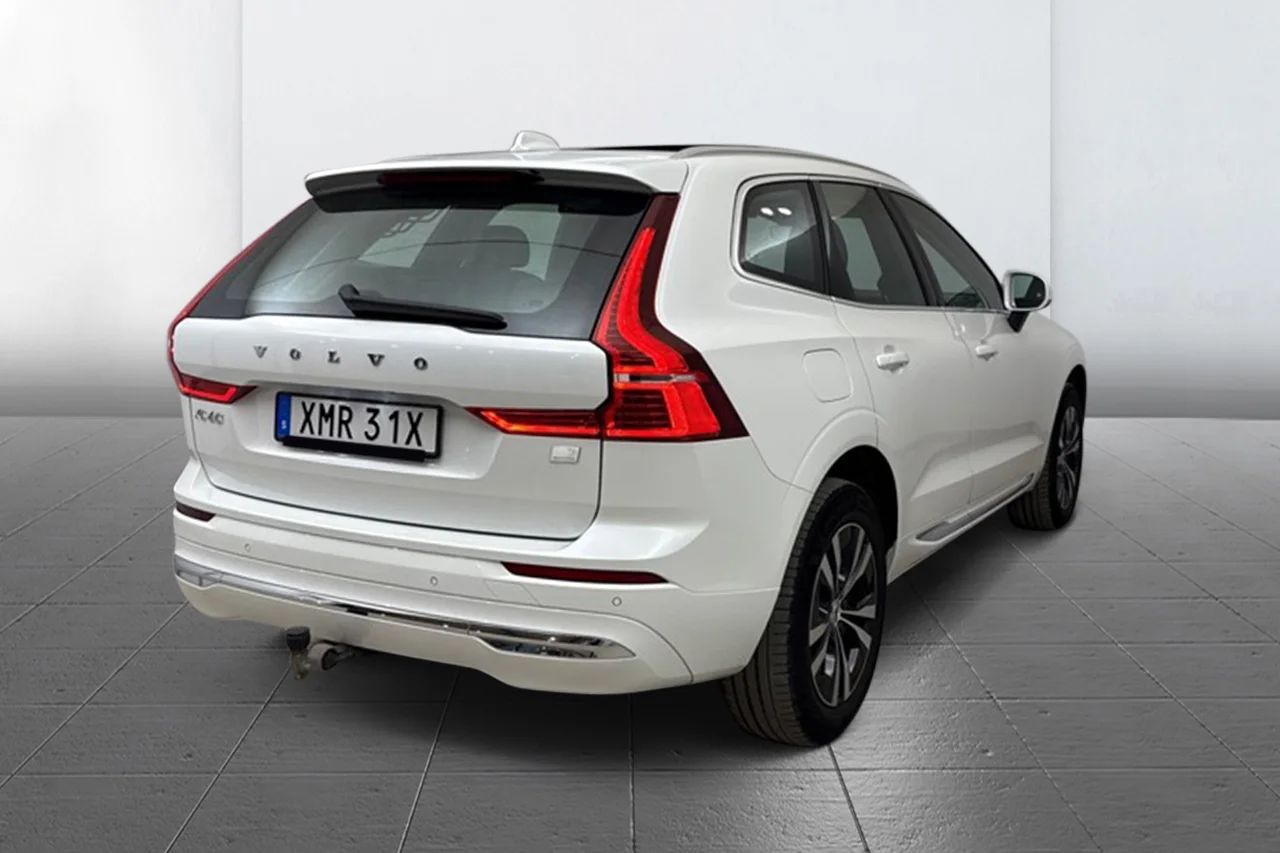 Volvo XC60 Recharge T6 AWD Core Edition 350hk BLIS Google MOMS – bild 5 av 14