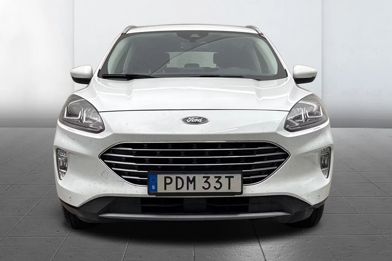Ford Kuga Plug-In Titanium Navi Kamera Keyless Rattvärme 225hk – bild 3 av 15