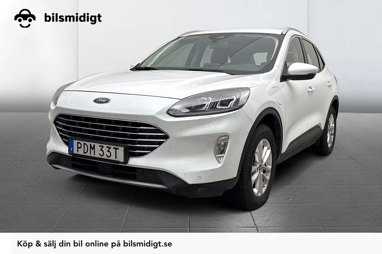 Ford Kuga Plug-In Titanium Navi Kamera Keyless Rattvärme 225hk