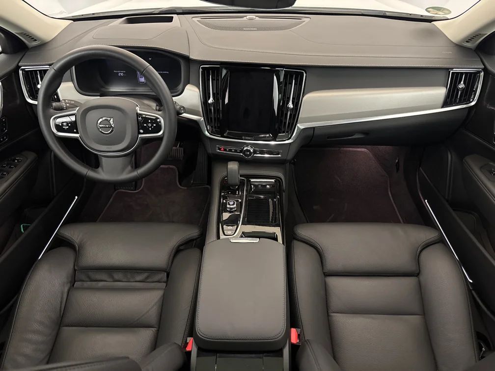 Volvo V90 T6 AWD Ultra Dark Drag Pano HUD 360° Skinn H/K 350hk – bild 10 av 15