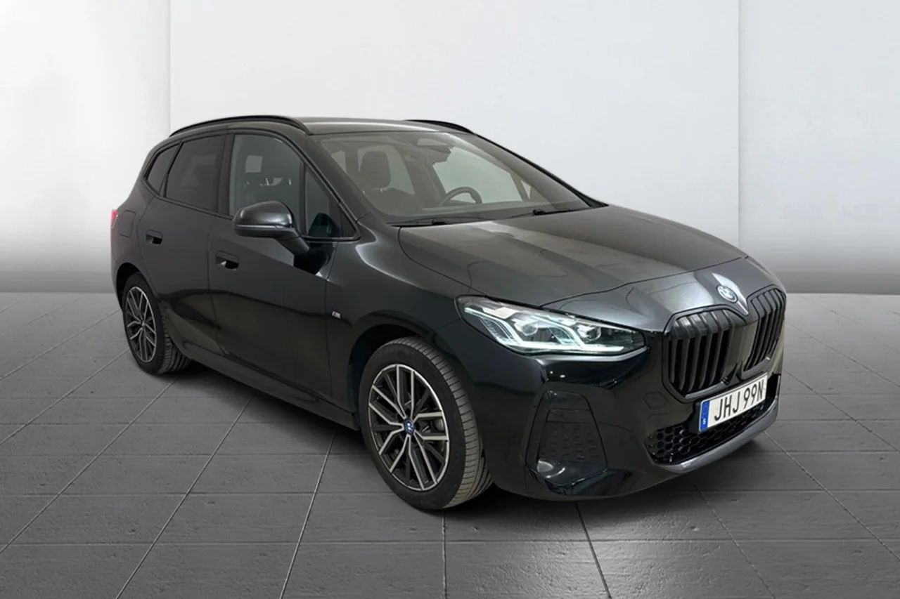 BMW 225e xDrive Active Tour M Sport Premium Navi Kamera DrivAssist+ 245hk – bild 3 av 10