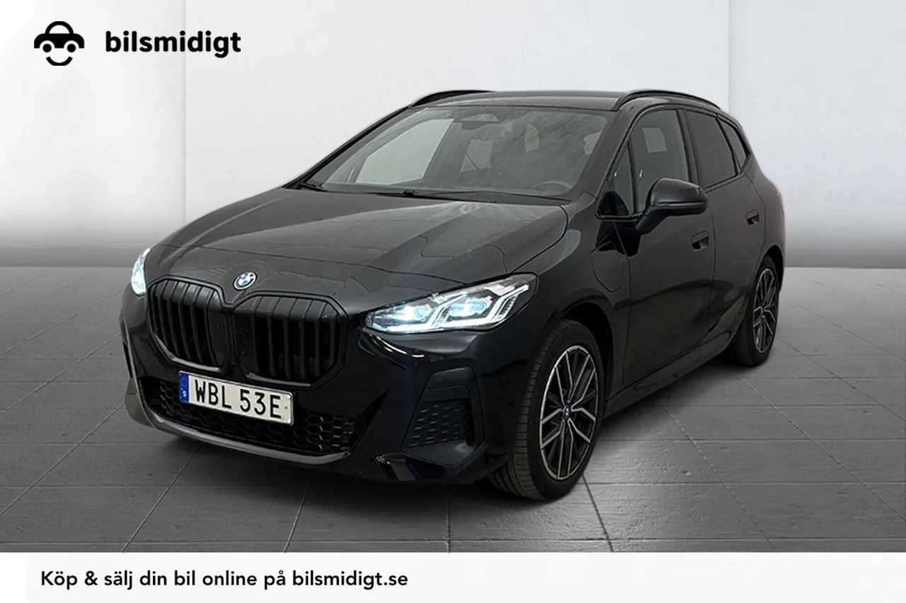 BMW 225e xDrive Active Tour M Sport Premium Drag Navi Kamera DrivAssist+ – bild 1 av 8