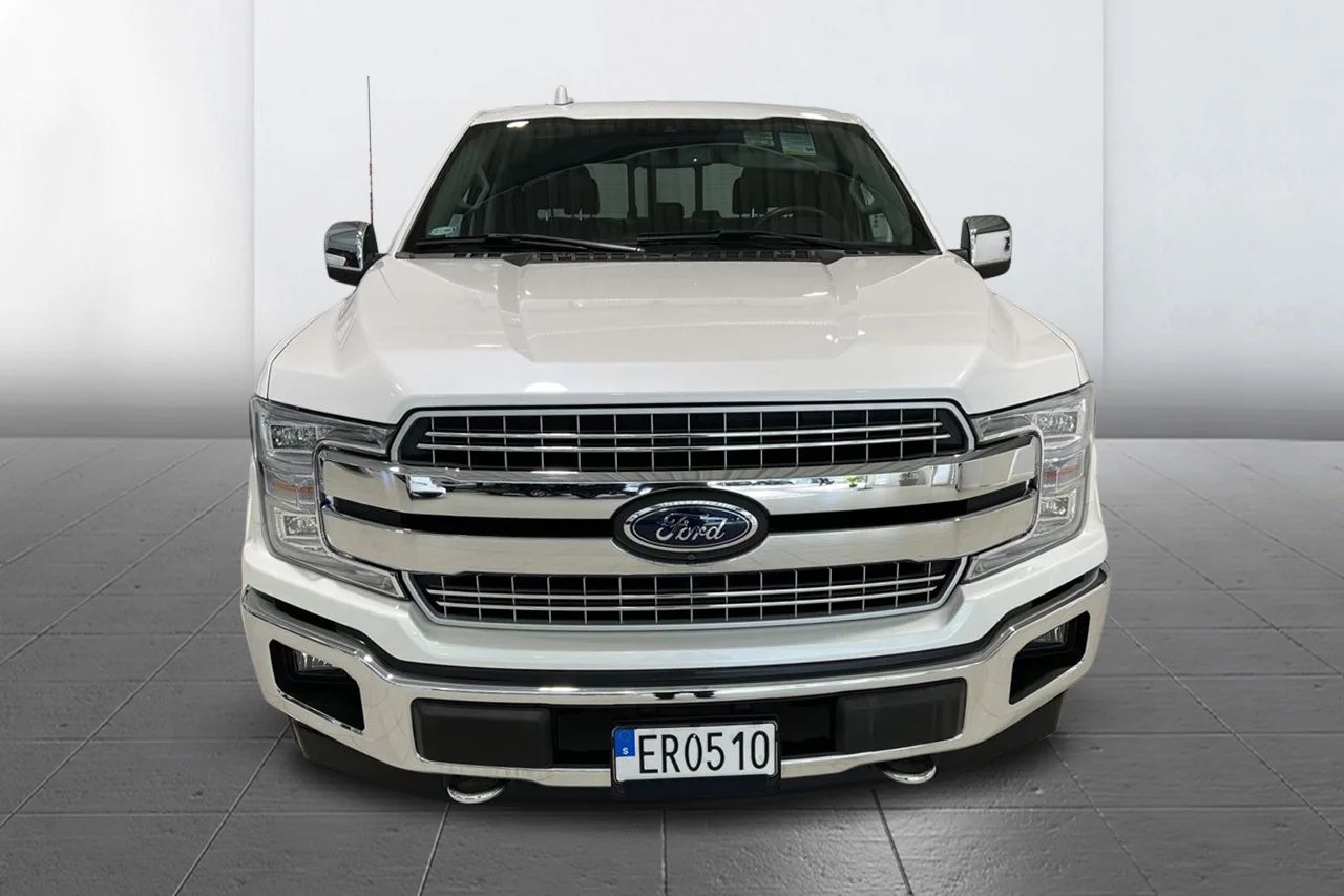 Ford F-150 SuperCrew 5.0 V8 Lariat Drag Pano 360° Läder MOMS 401hk – bild 3 av 19