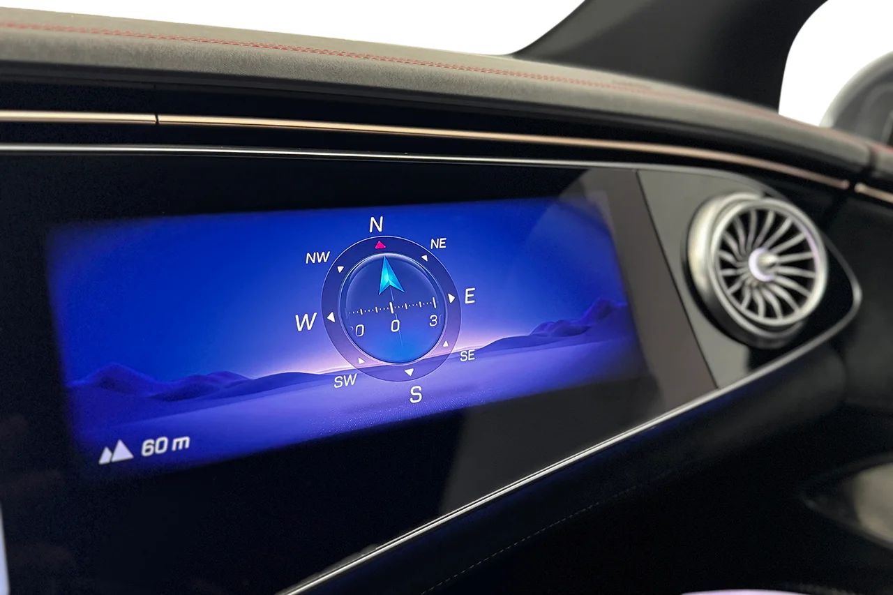 Mercedes-Benz AMG EQS 53 4MATIC+ Nappa Pano HUD Luftfjädring Massage 360° Passagerarskärm 658hk – bild 47 av 62