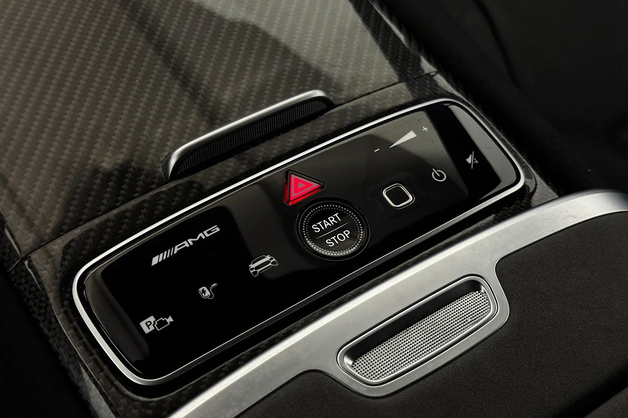 Mercedes-Benz AMG EQS 53 4MATIC+ Nappa Pano HUD Luftfjädring Massage 360° Passagerarskärm 658hk – bild 50 av 62