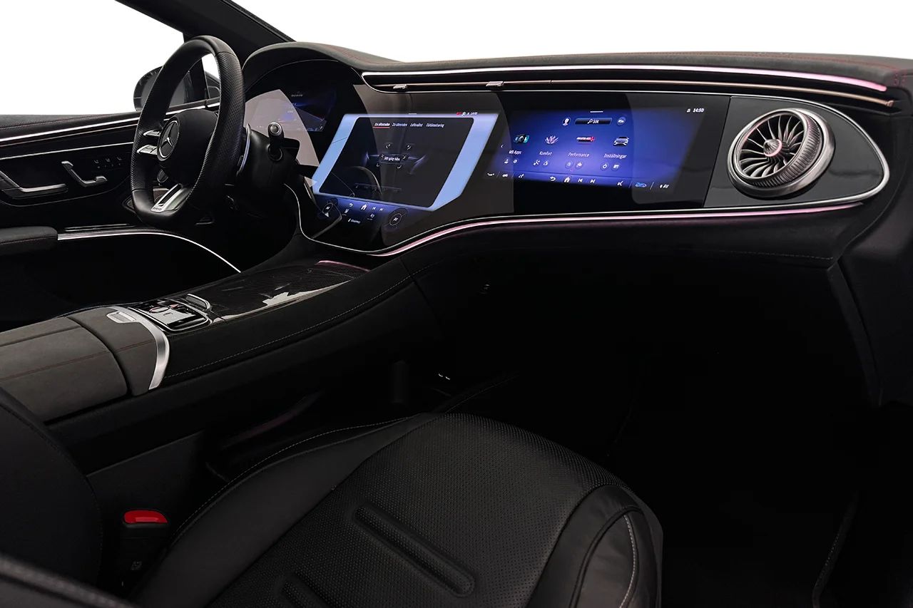 Mercedes-Benz AMG EQS 53 4MATIC+ Nappa Pano HUD Luftfjädring Massage 360° Passagerarskärm 658hk – bild 15 av 62