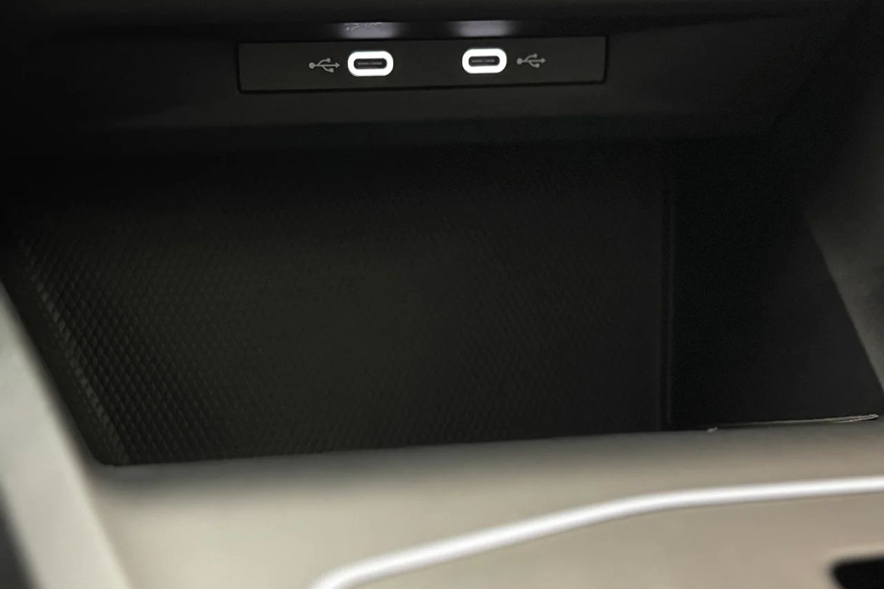 Volkswagen Golf Sportscombi 1.5 eTSI Automat Massage Nav Kamera Cockpit Keyless MOMS – bild 29 av 34