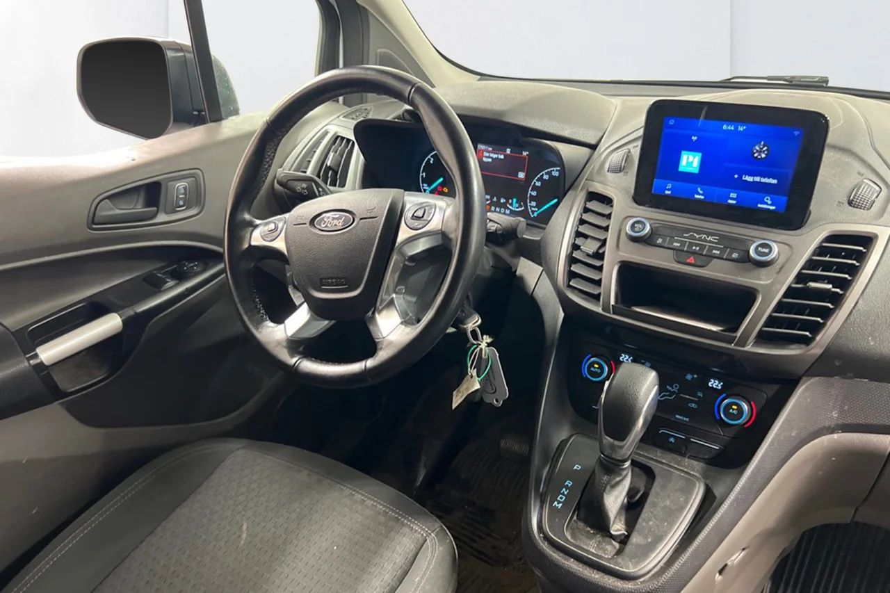 Ford Transit Connect 230 LWB L2 Aut Drag Kamera MOMS 100hk – bild 8 av 9