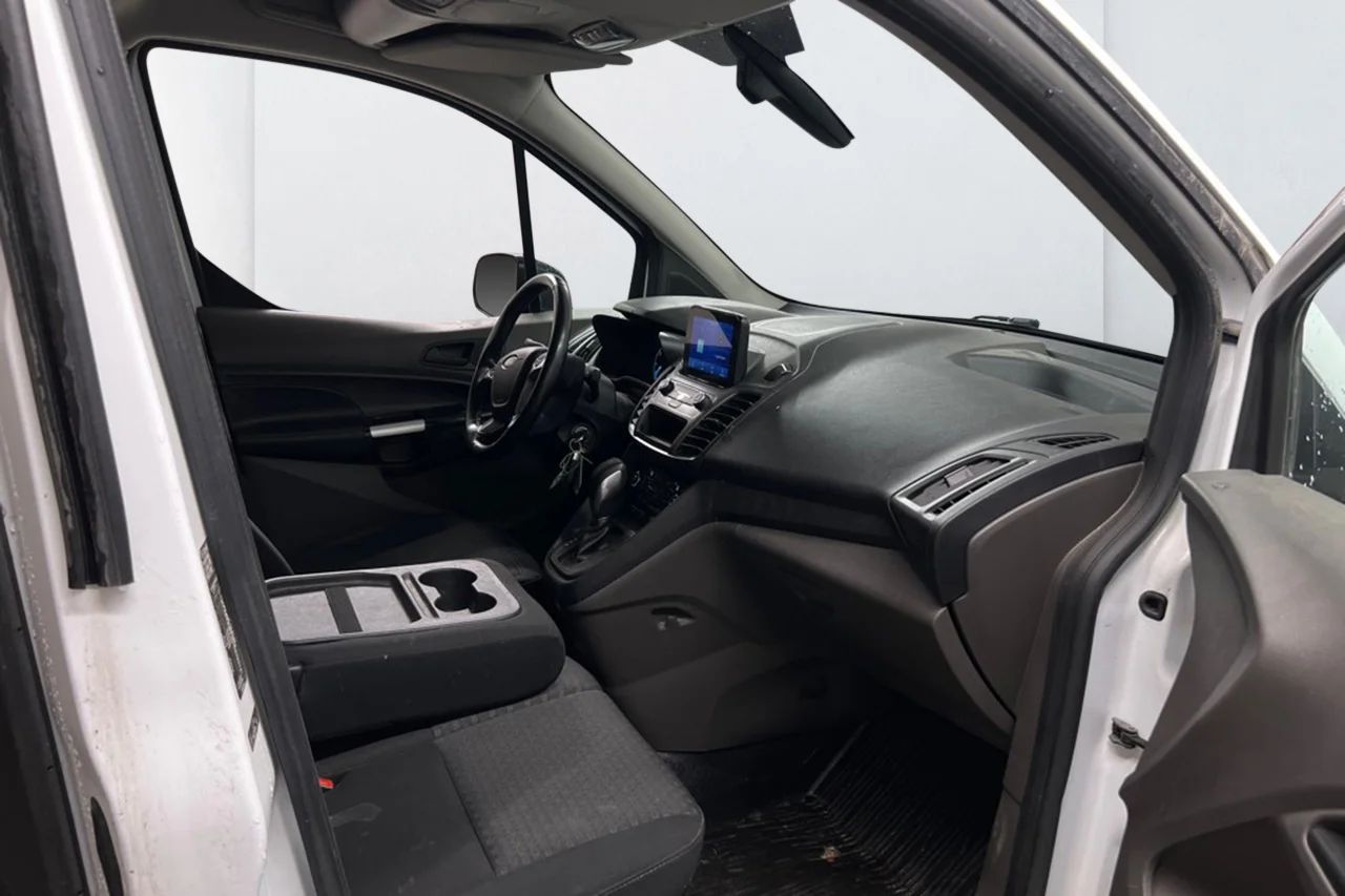 Ford Transit Connect 230 LWB L2 Aut Drag Kamera MOMS 100hk – bild 7 av 9