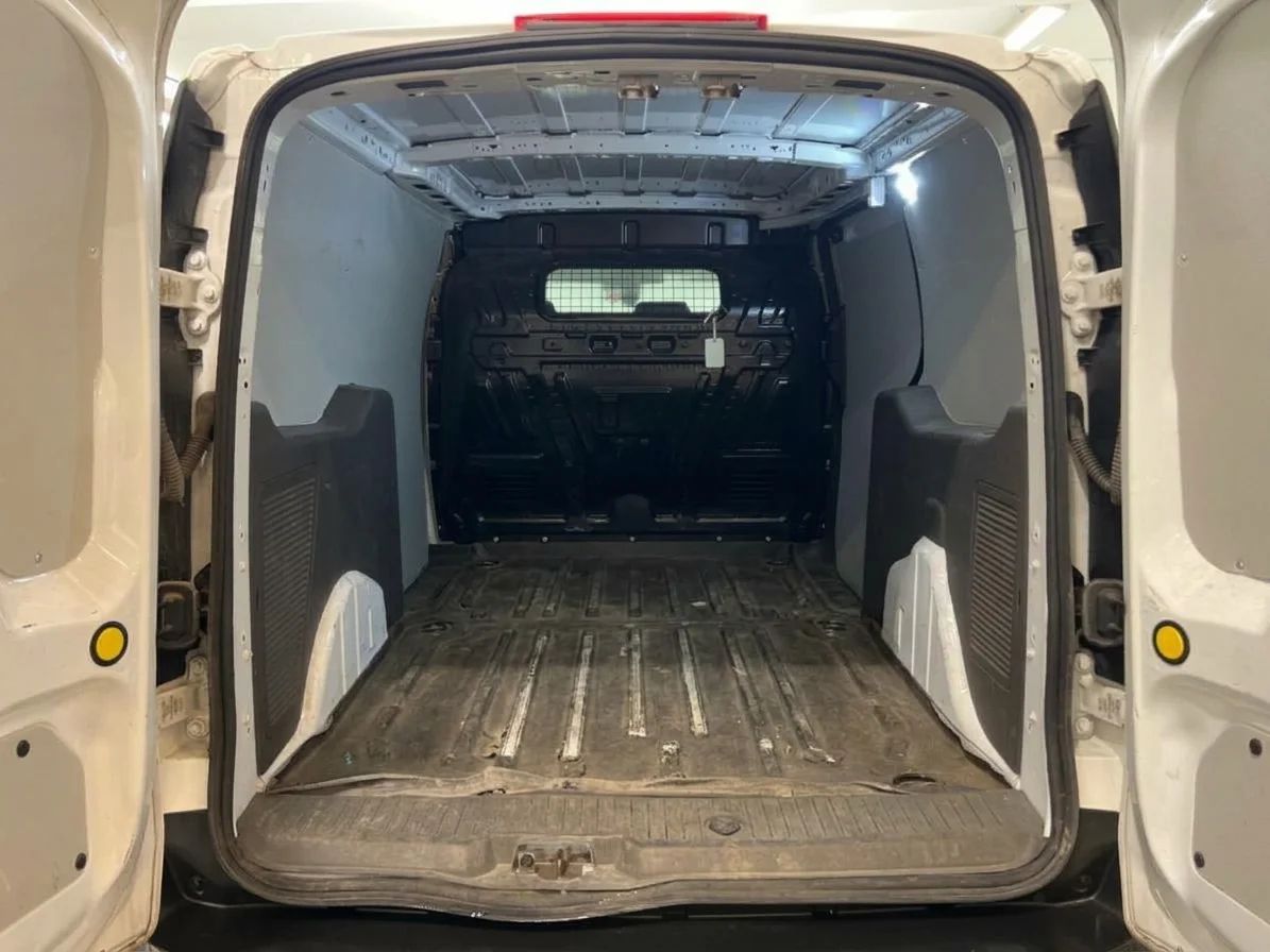 Ford Transit Connect 230 LWB L2 Aut Drag Kamera MOMS 100hk – bild 6 av 9