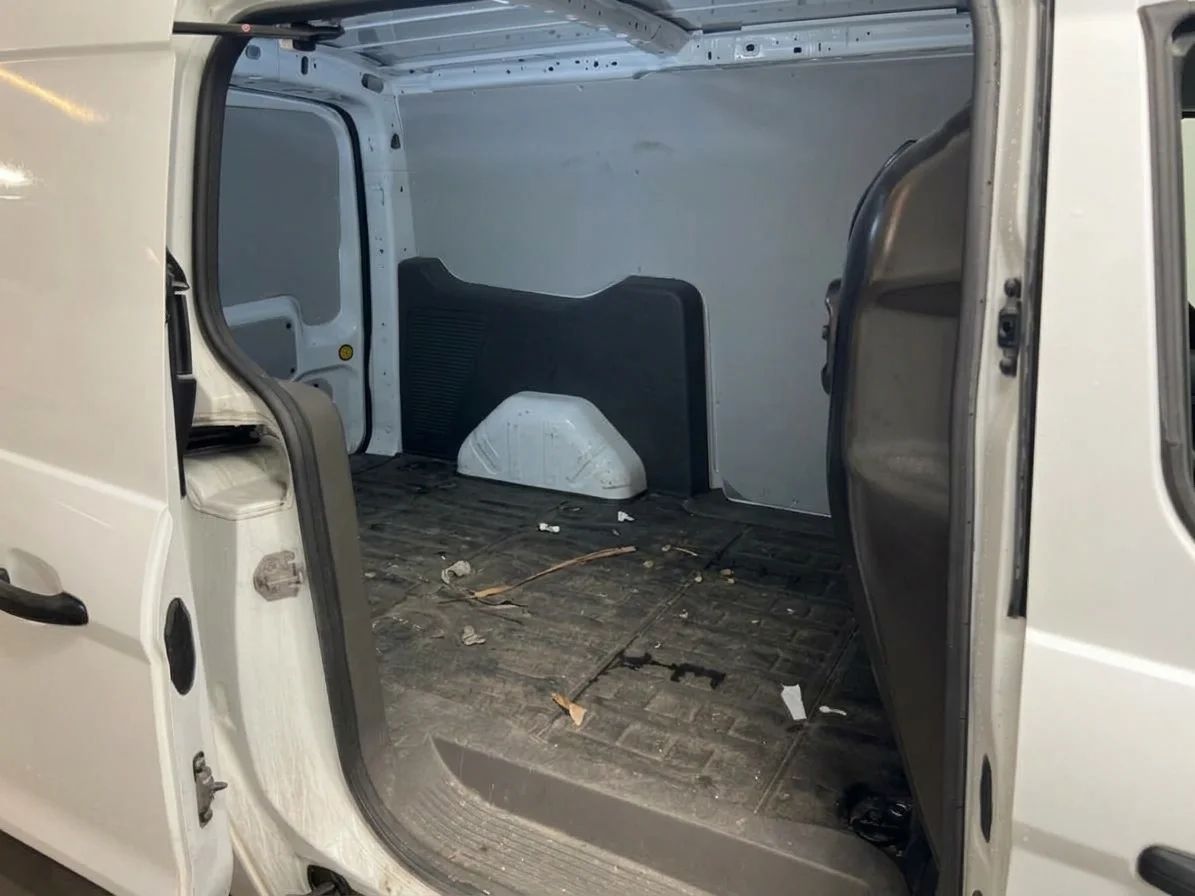 Ford Transit Connect 230 LWB L2 Aut Drag Kamera MOMS 100hk – bild 5 av 9