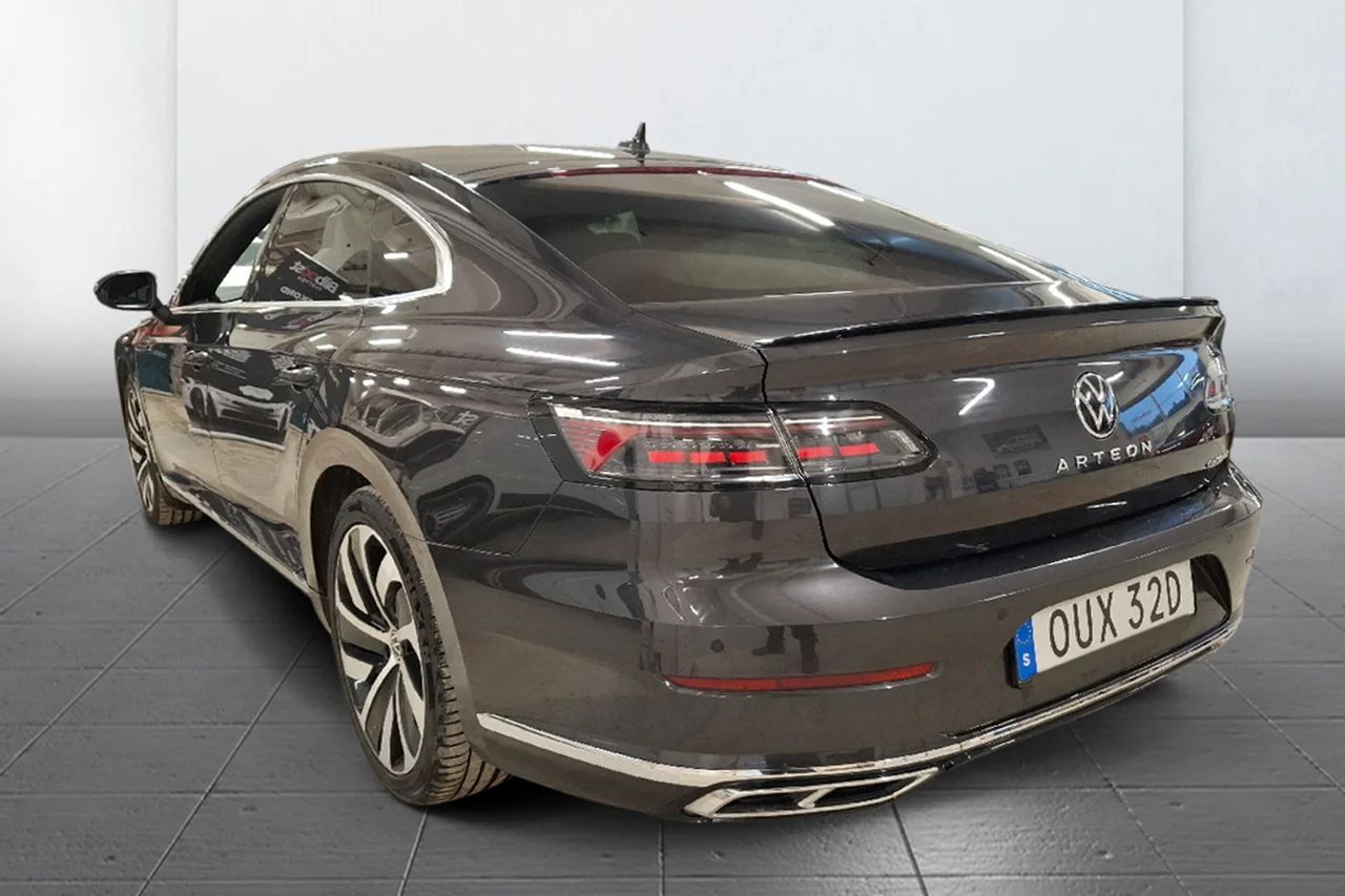 Volkswagen Arteon eHybrid R-Line Drag Värmare DCC Massage MOMS 218hk – bild 6 av 11