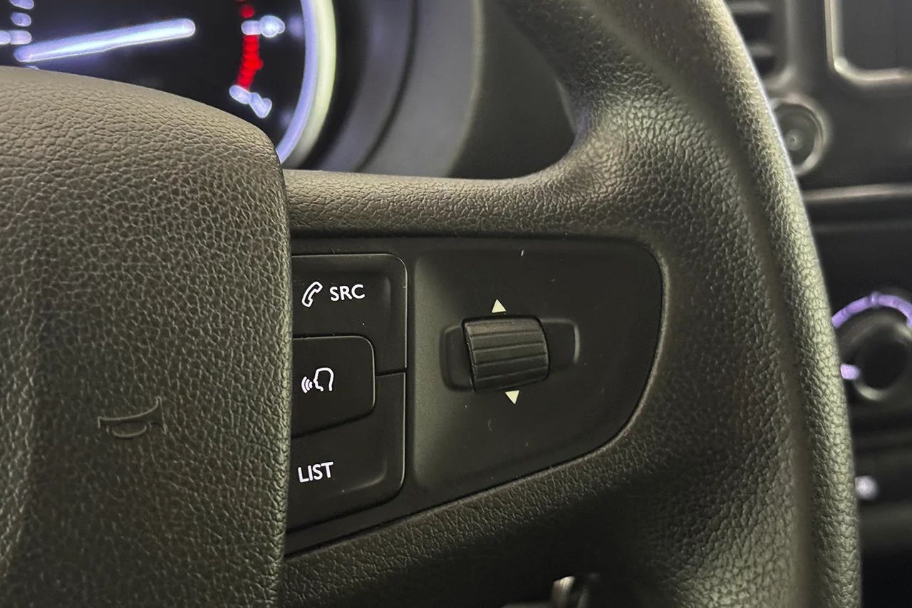 Toyota ProAce 2.0 D-4D L3 Drag 2xSidodörr HUD 3sits Värmare 122hk – bild 20 av 31