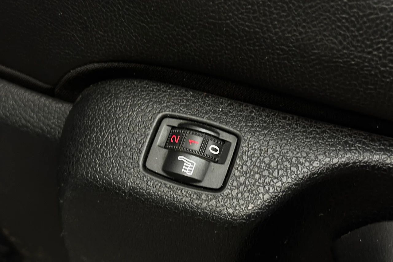 Toyota ProAce 2.0 D-4D L3 Drag 2xSidodörr HUD 3sits Värmare 122hk – bild 16 av 31