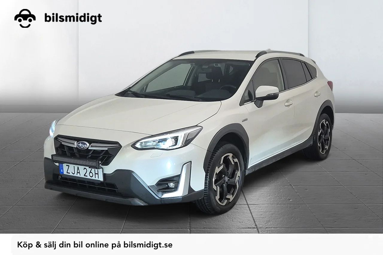 Subaru XV e-Boxer AWD XFuel Kamera Värmare CarPlay MOMS – bild 1 av 10