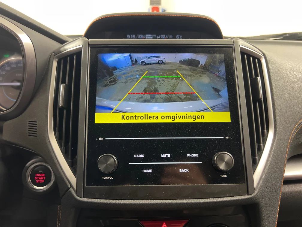 Subaru XV e-Boxer AWD XFuel Kamera Värmare CarPlay MOMS – bild 9 av 10