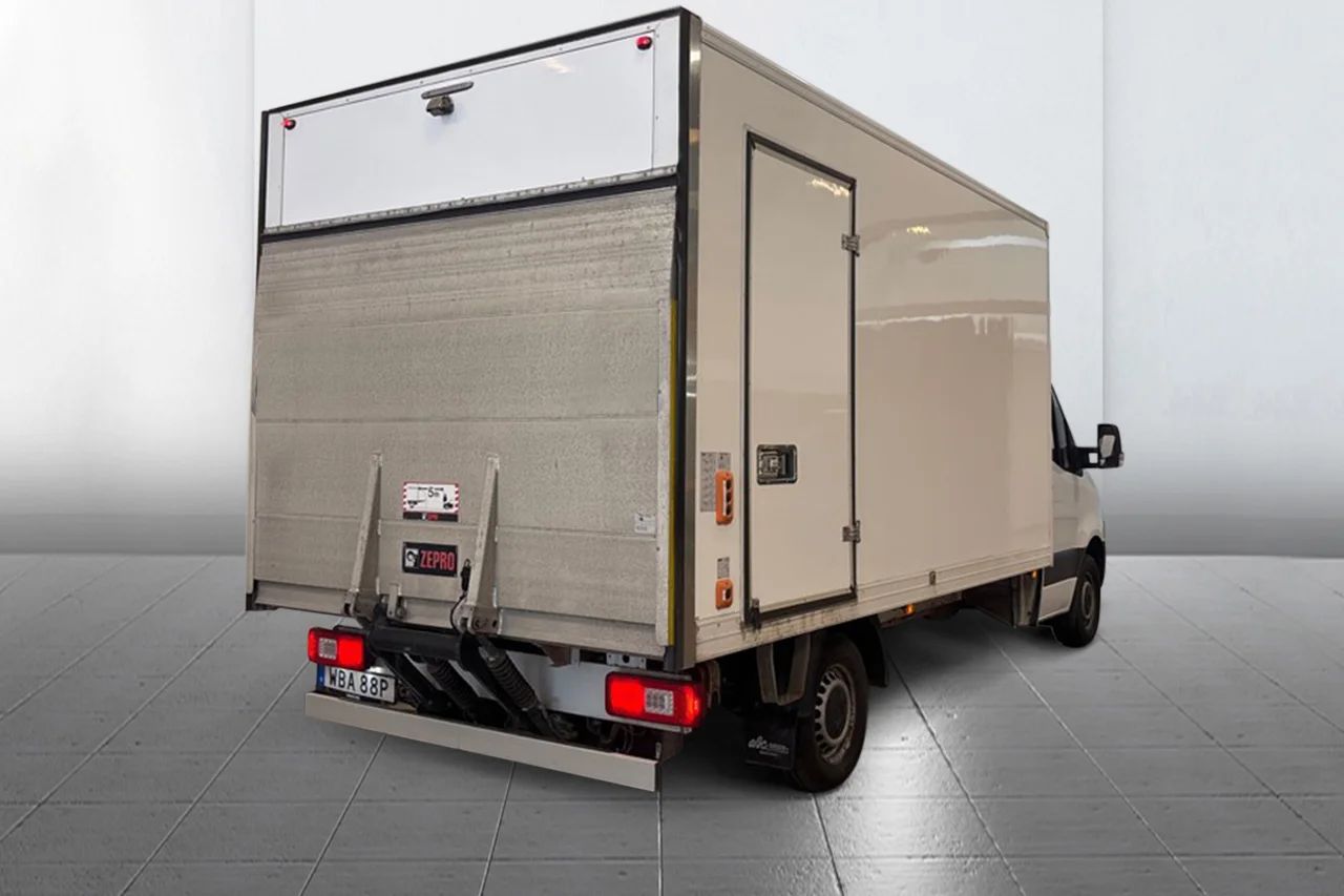 Mercedes-Benz Sprinter 317 CDI Volymskåp BG-Lyft 3-sits Kamera MOMS – bild 5 av 11
