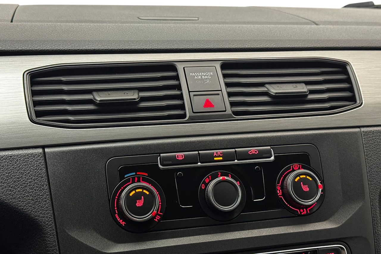 Volkswagen e-Caddy Maxi Life ABT 37.3 kWh Drag CCS P-Sens AppConnect LÅGMIL 113hk – bild 17 av 27