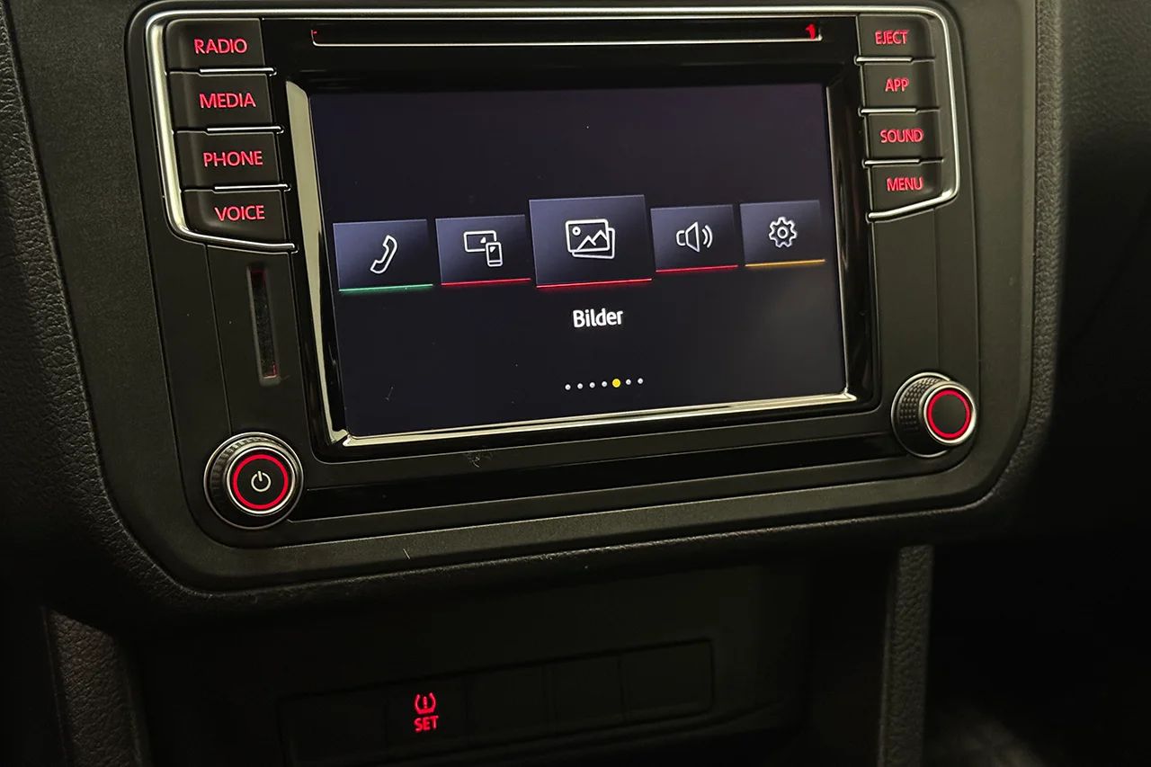 Volkswagen e-Caddy Maxi Life ABT 37.3 kWh Drag CCS P-Sens AppConnect LÅGMIL 113hk – bild 20 av 27