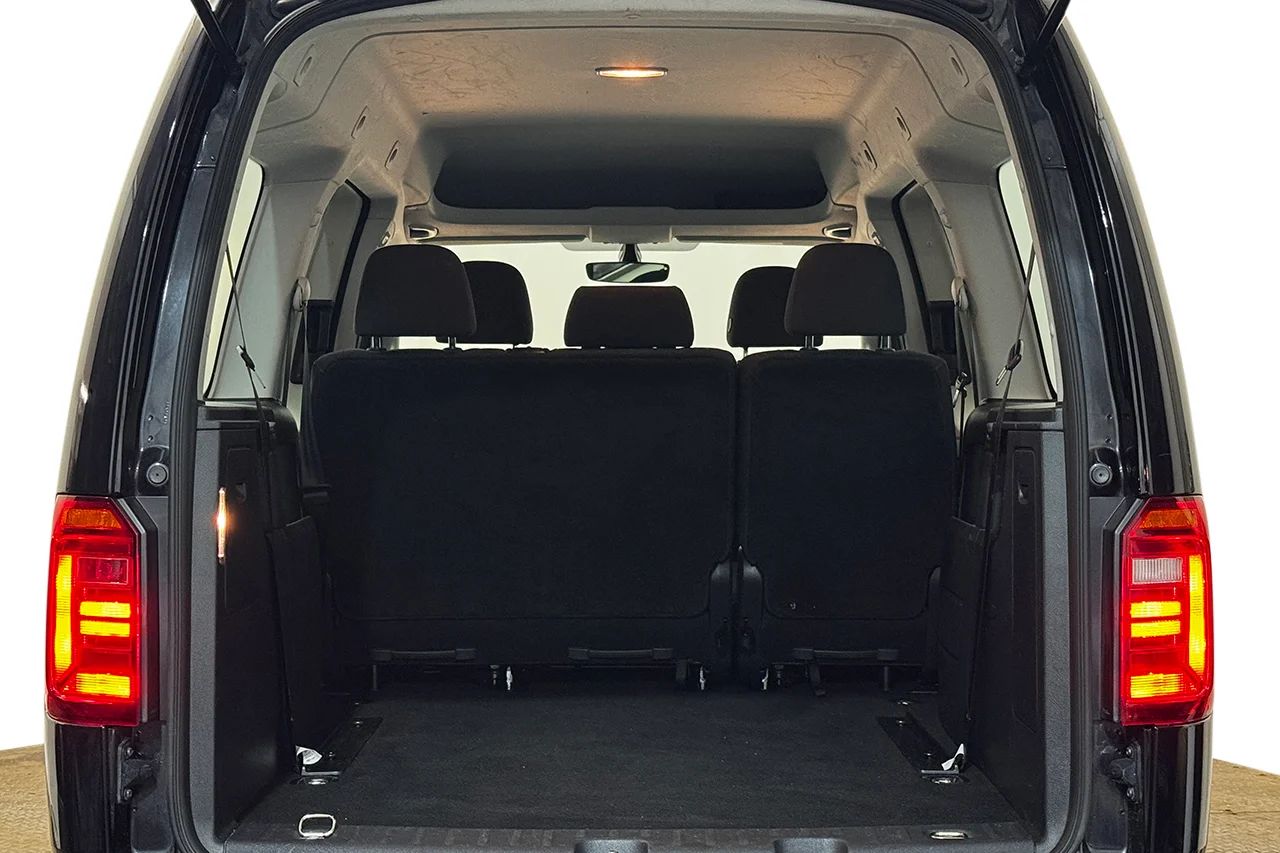 Volkswagen e-Caddy Maxi Life ABT 37.3 kWh Drag CCS P-Sens AppConnect LÅGMIL 113hk – bild 26 av 27