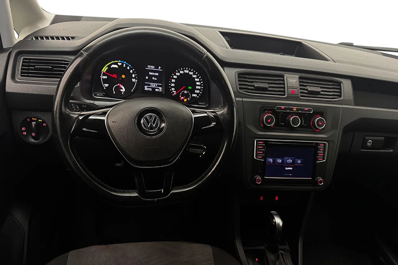 Volkswagen e-Caddy Maxi 37.3 kWh Drag Värmare CCS AppConnect MOMS 113hk – bild 16 av 26