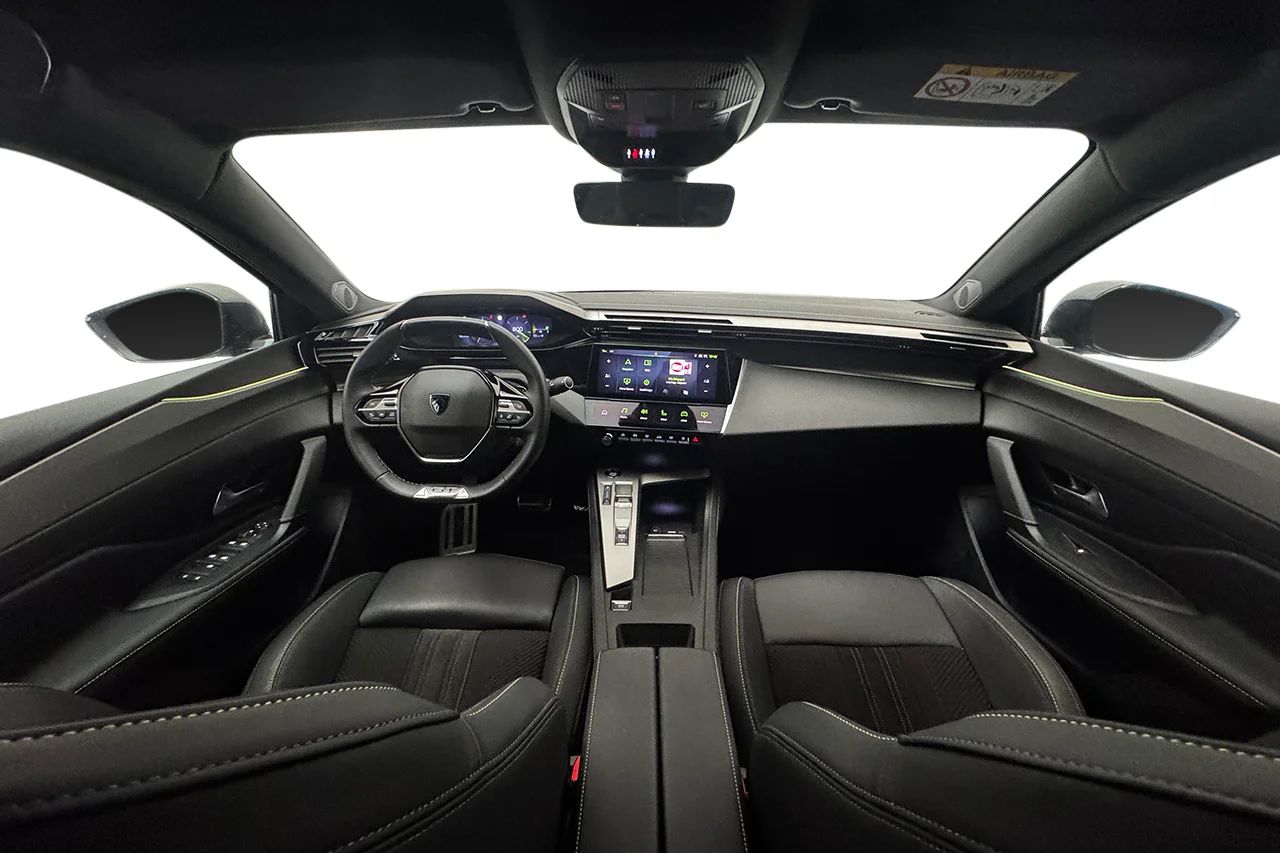 Peugeot 408 1.2 PureTech Massage 360° Cockpit Delläder MOMS 131hk – bild 16 av 39