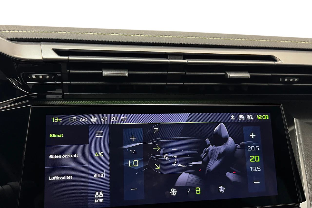 Peugeot 408 1.2 PureTech Massage 360° Cockpit Delläder MOMS 131hk – bild 27 av 39