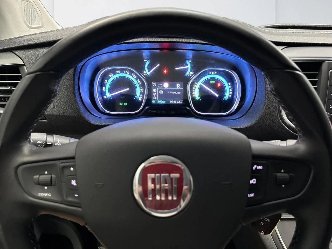 Fiat E-Scudo L2 75 kWh Navi CarPlay 3-sits 136hk – bild 16 av 22