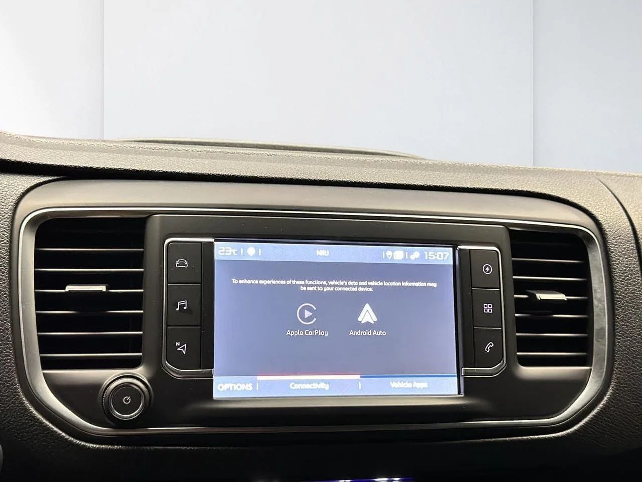 Fiat E-Scudo L2 75 kWh Navi CarPlay 3-sits 136hk – bild 18 av 22