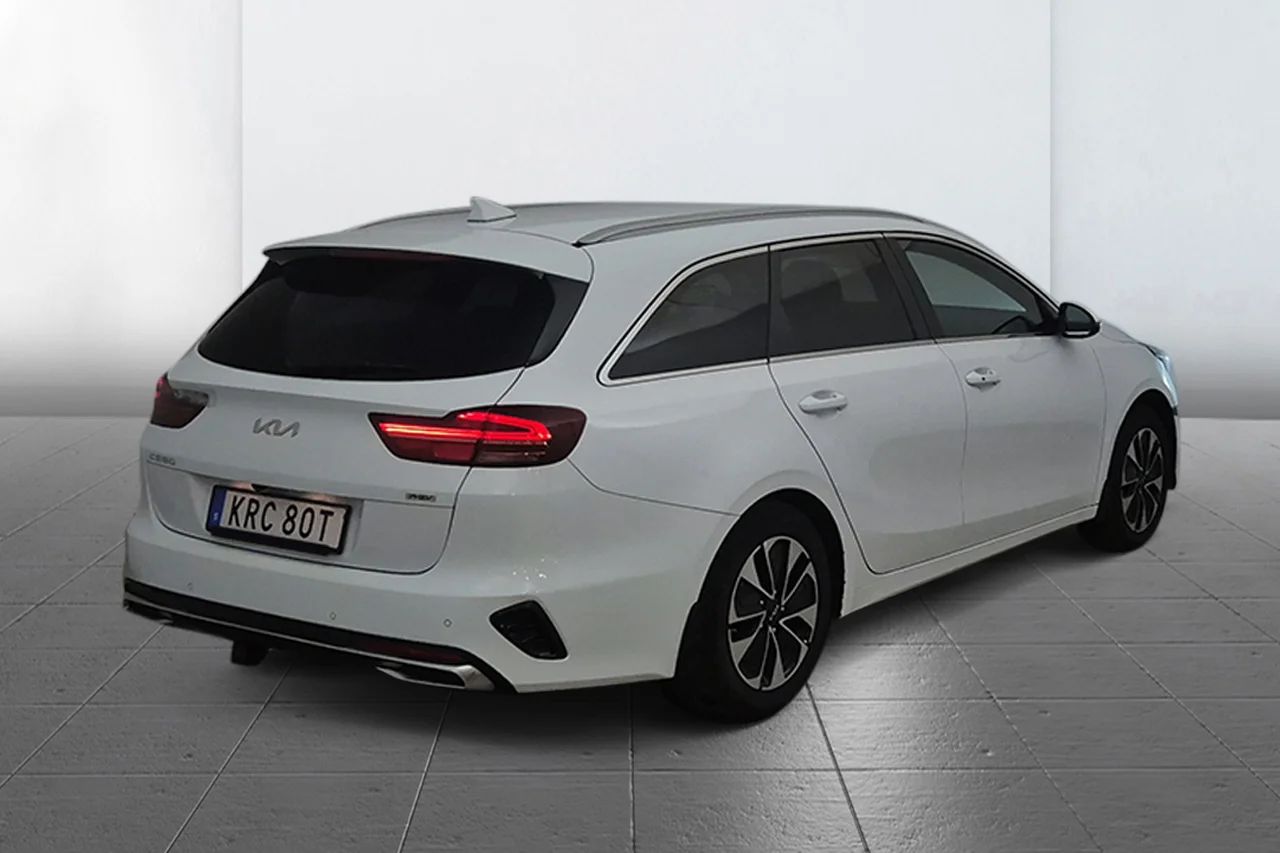 Kia Ceed SW Plug-in Advance Navi Kamera Kupévärm MOMS 141hk – bild 4 av 10