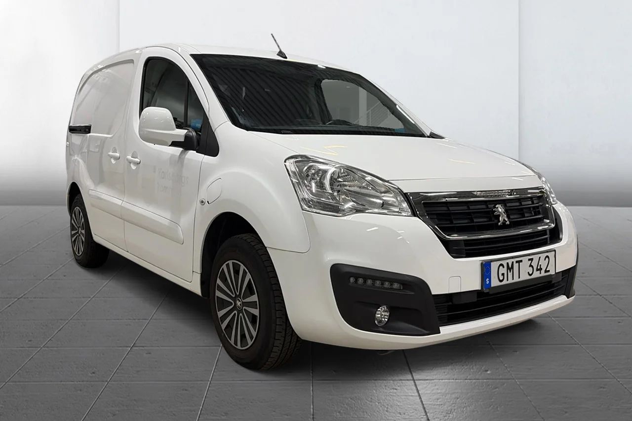 Peugeot Partner Electric 22.5 kWh 3-sits P-sens Pekskärm 67hk – bild 3 av 7
