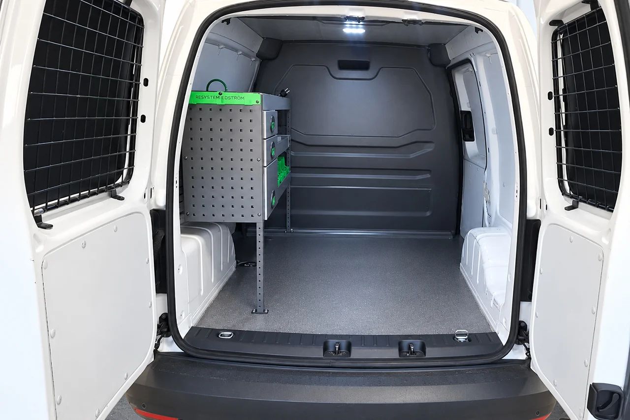 Volkswagen Caddy Skåp 1.4 TGI GNG Drag Inredd Takräcke MOMS 110hk – bild 7 av 8