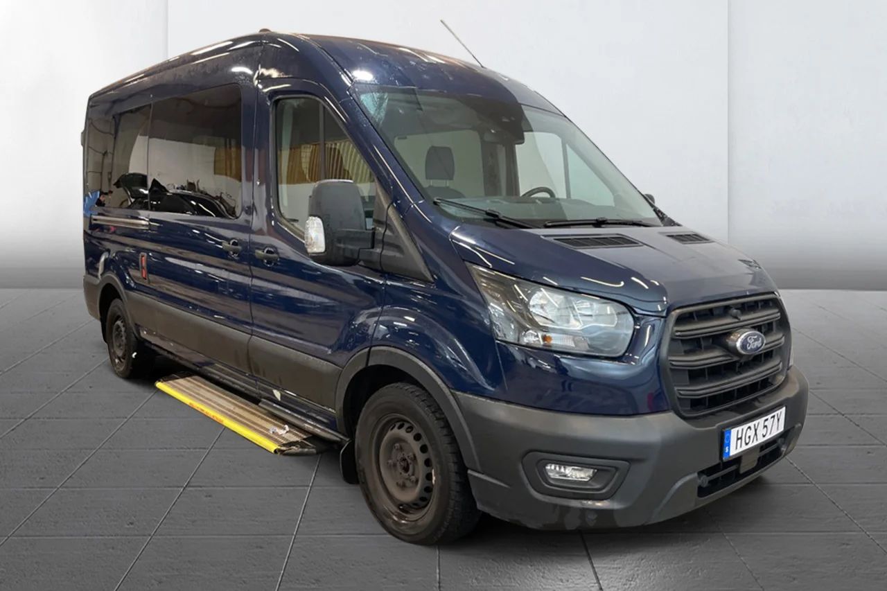 Ford Transit 350 Kombi 9-sits Automat Kamera Sync 4 MOMS 130hk – bild 3 av 8