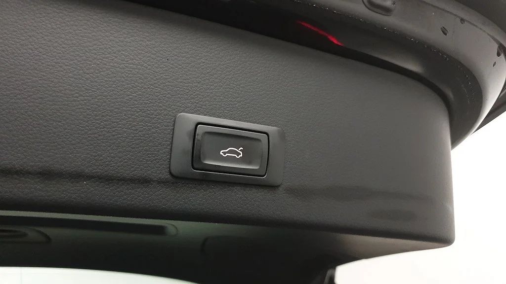 Audi A6 Avant 2.0 TDI Quattro Ambition S Line Drag Värmare Delläder – bild 16 av 18
