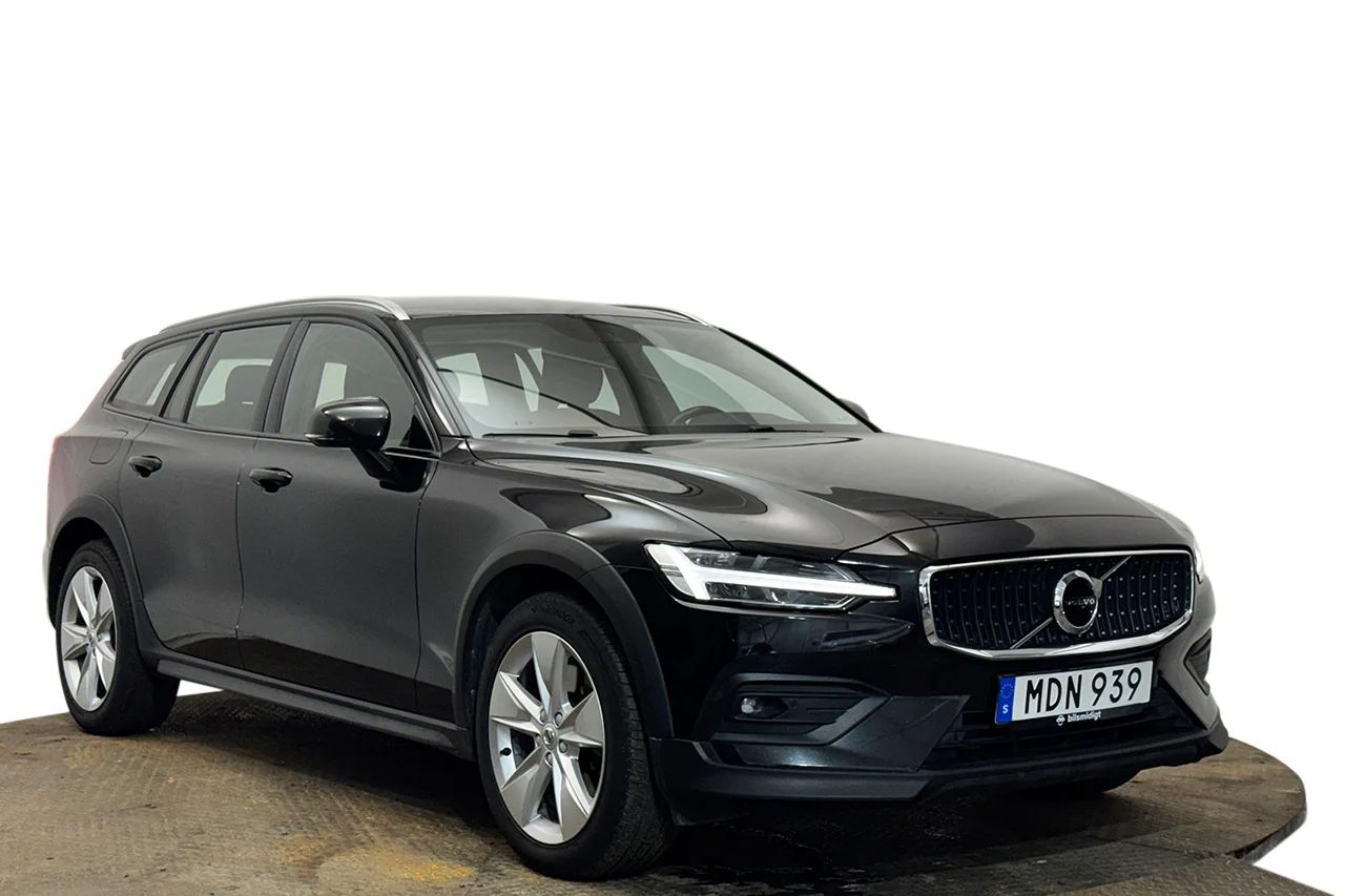 Volvo V60 Cross Country D4 AWD Värmare Pilot Assist VOC Navi 190hk – bild 3 av 35