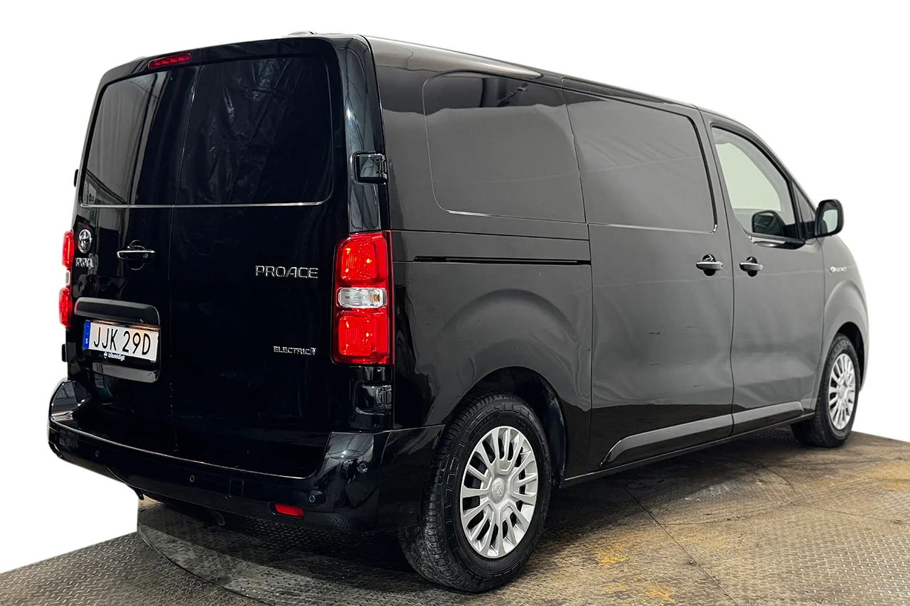 Toyota Proace Electric 75 kWh Navi Head-up Skjutdörrar MOMS 136hk – bild 5 av 26