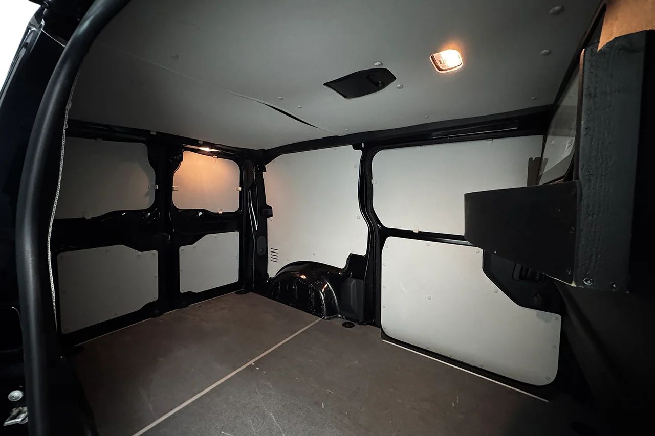 Toyota Proace Electric 75 kWh Navi Head-up Skjutdörrar MOMS 136hk – bild 12 av 26