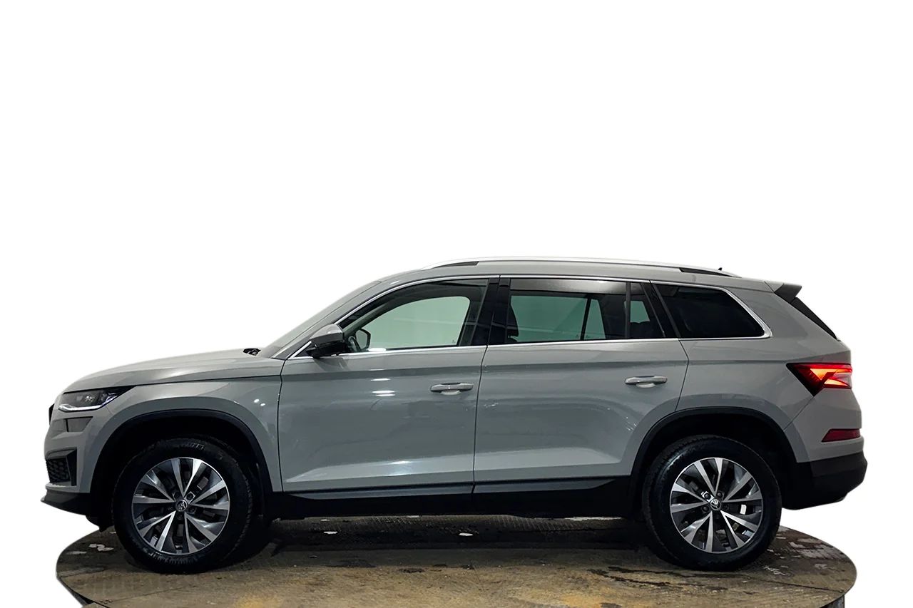 Skoda Kodiaq 2.0 TDI 4x4 Aut Drag Kamera Värmare 200hk – bild 9 av 36