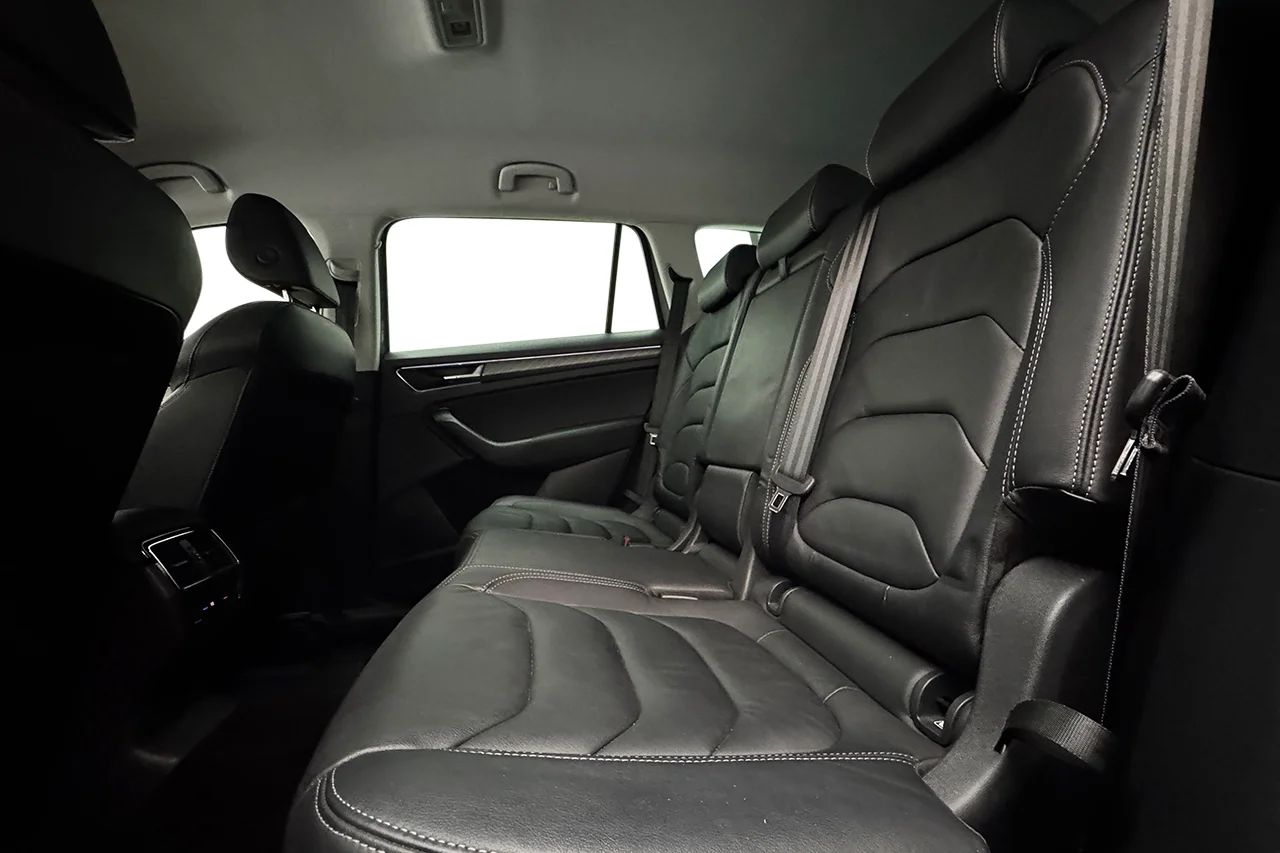 Skoda Kodiaq 2.0 TDI 4x4 Aut Drag Kamera Värmare 200hk – bild 13 av 36
