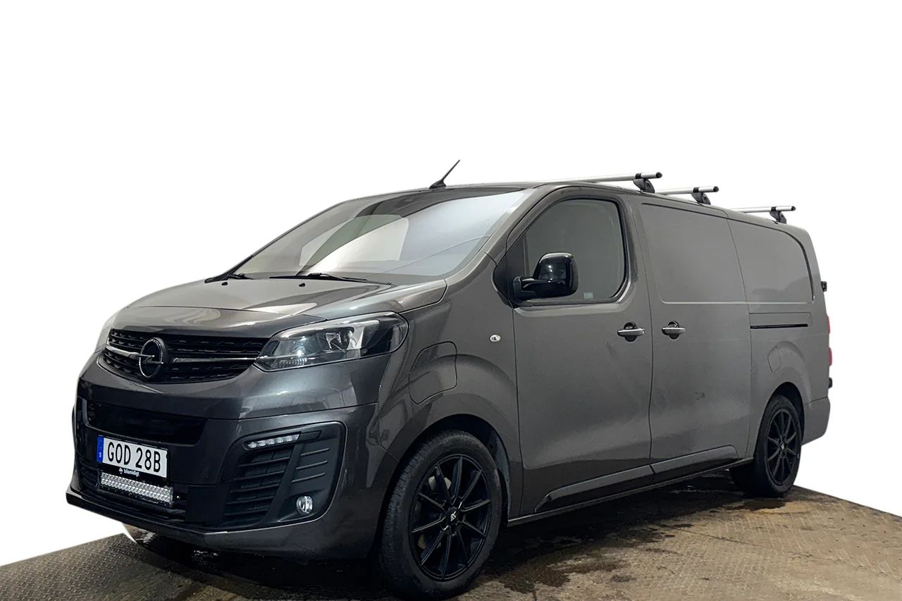 Opel Vivaro-e Skåp Drag 360-kamera Navi CarPlay MOMS 136hk