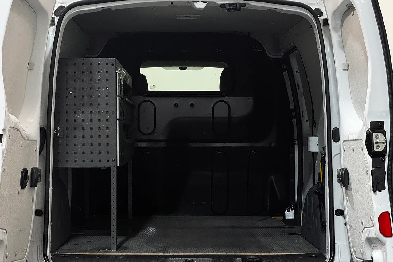 Renault Kangoo Z.E. Maxi 33 kWh Hyllinredning Skjutdörrar MOMS 60hk – bild 13 av 23