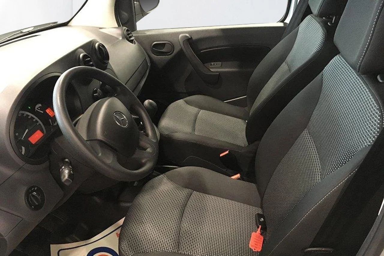 Mercedes-Benz Citan 111 CDI Skåp L2 Mellanvägg Metallic 110hk – bild 7 av 8