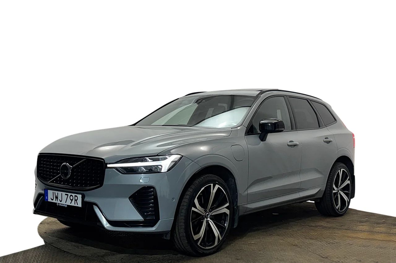 Volvo XC60 Recharge T6 AWD Plus Dark Drag Pano 360° P-Klimat MOMS 350hk – bild 1 av 40