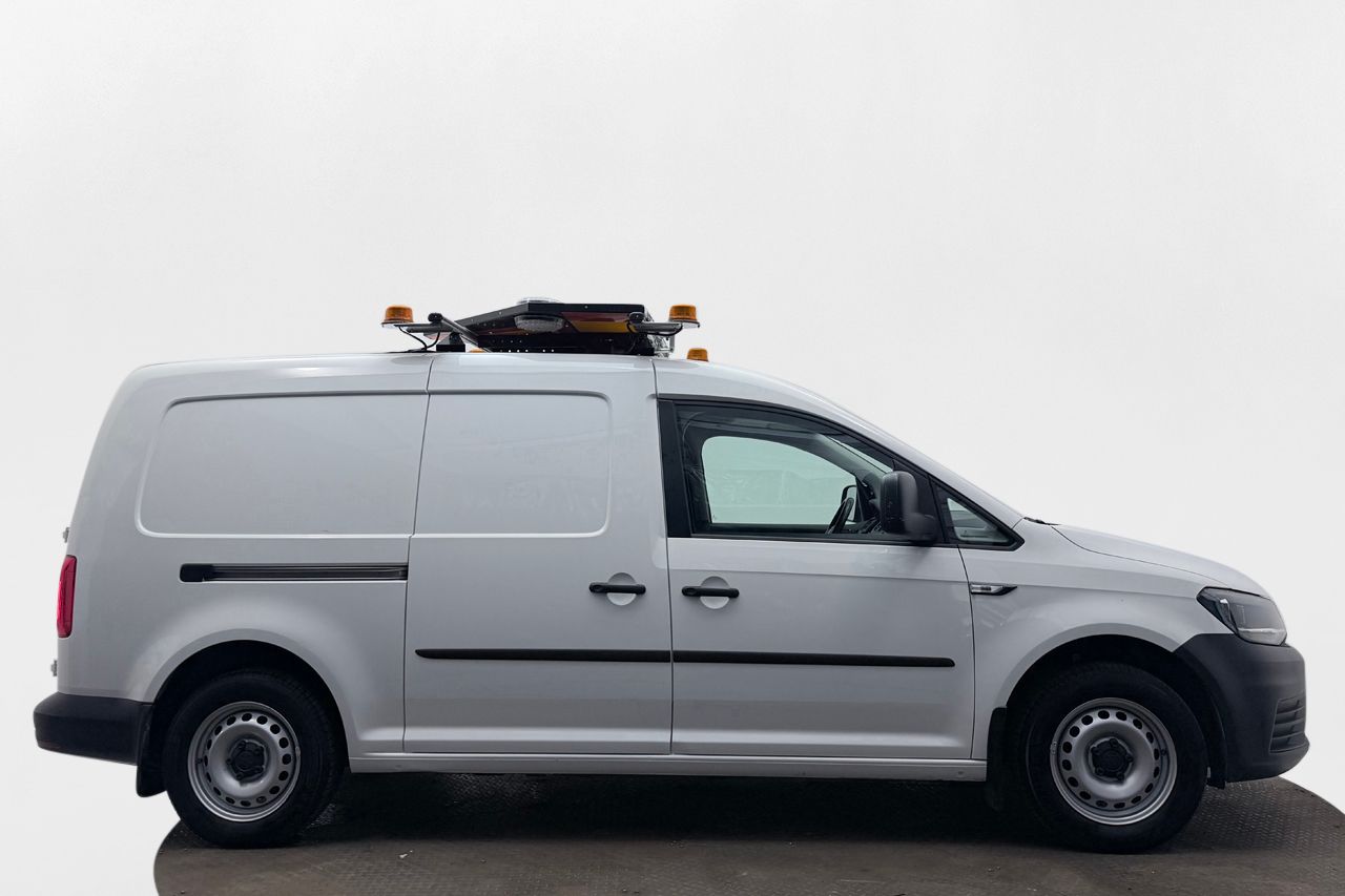Volkswagen Caddy Maxi Skåp 1.4 TGI CNG Autоmat Dragkrok Specialinredd P-Sensorer LÅGMIL Moms/Leasing 110hk – bild 4 av 23