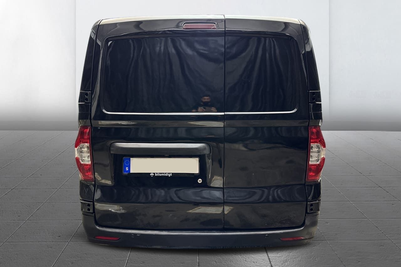 Maxus e-Deliver 3 LWB 52.5 kWh L2H1 CCS CarPlay Backkamera Moms/Leasing – bild 6 av 21