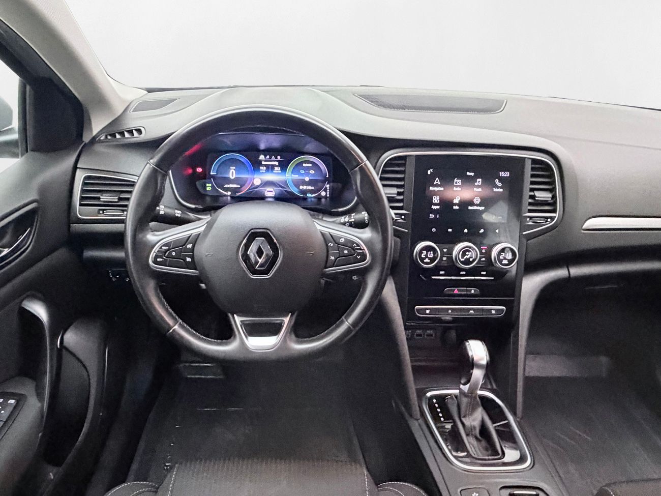 Renault Mégane E-Tech Plug-in Hybrid Grandtour Navigation App-Connect Cockpit P-Sensorer 160hk – bild 16 av 27